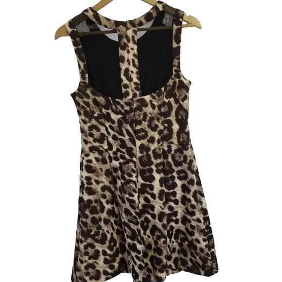 Connected apparel Leopard Print Mesh Back Fit Flare Dress Stretchy Nice Size 8 - Picture 2 of 7